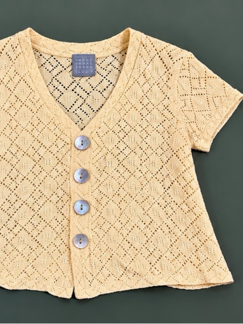 Yellow short sleeve, cardigan, style crop knit